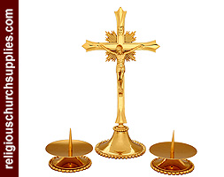 Brass Altar Set of 3 Pcs with Spike 