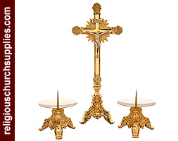 Brass Altar Set of 3 Pcs with Spike