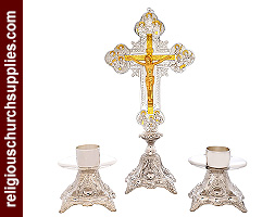 Brass Altar Set of 3 Pcs with Spike